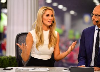 Atlanta, GA - December 1, 2018 - Georgia World Congress Center: Laura Rutledge on the set of SEC Nation during the 2018 SEC Championship
(Photo by Phil Ellsworth / ESPN Images)