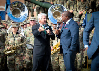 (Fort Benning, Ga) - Sport’s personalities Howie Long, Jimmy Johnson, Michael Strahan, Terry Bradshaw, and Curt Menefee broadcast live from The Maneuver Center of Excellence Nov. 11, 2018 at Fort Benning, Georgia. The live NFL Fox Sports Sunday broadcast from Fort Benning is in honor of Veterans Day. (U.S. Army photos by Markeith Horace, Fort Benning Maneuver Center of Excellence photographer.)