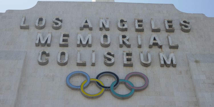 2XRJYM8 Los Angeles, California, USA 9th August 2024 LA Memorial Coliseum where 1932 and 1984 Olympics were held and soon the LA 2028 Olympics on August 9, 2024 in Los Angeles, California, USA. Photo by Barry King/Alamy Stock Photo