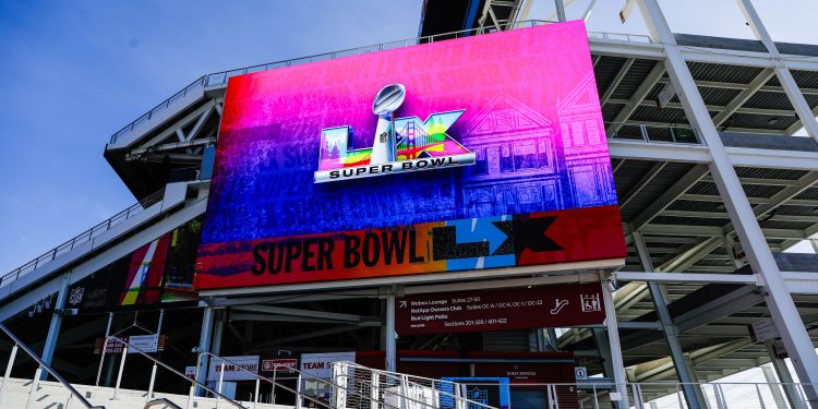 3DMPKAE Santa Clara, USA. 06th Feb, 2026. Levi's Stadium is seen ahead of Super Bowl LX in Santa Clara, California on February 6, 2026. Super Bowl LX takes place on February 8, 2026 between the New England Patriots and the Seattle Seahawks. (Photo by Kindell Buchanan/Sipa USA) Credit: Sipa USA/Alamy Live News