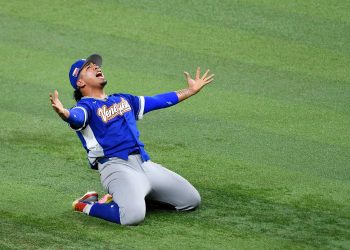 3E21BN2 Miami, United States. 17th Mar, 2026. Venezuela pitcher Daniel Palencia, left, celebrates winning the World Baseball Classic after beating the United States 3-2 at loanDepot Park in Miami, Florida on Tuesday, March 17, 2026. Photo by Michael Laughlin/UPI Credit: UPI/Alamy Live News