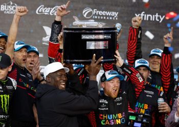 3DY3XFH Team owner, MICHAEL JORDAN, celebrates with his team as TYLER REDDICK of Corning, CA (45) wins the Daytona 500 at Daytona International Speedway in Daytona Beach , FL.