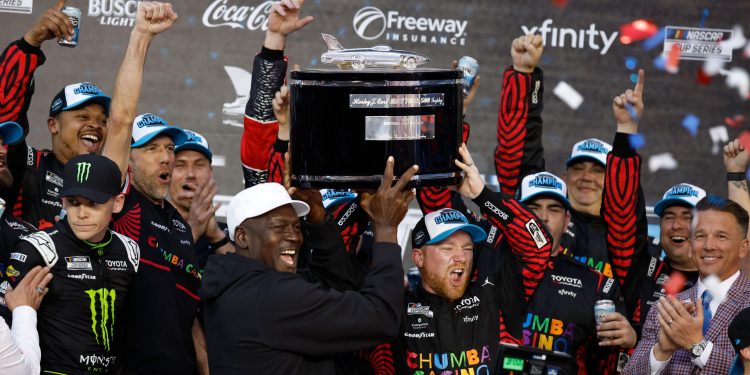 3DY3XFH Team owner, MICHAEL JORDAN, celebrates with his team as TYLER REDDICK of Corning, CA (45) wins the Daytona 500 at Daytona International Speedway in Daytona Beach , FL.