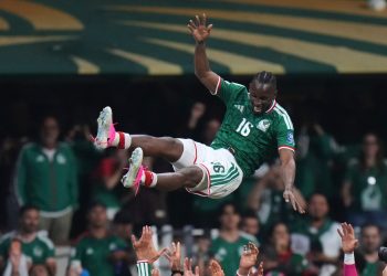 Mexico's Julian Quinones (16) is lifted in the air as he celebrates his team victory with his teammates during the World Cup round of 32 soccer match between Mexico and Ecuador in Mexico City, Tuesday, June 30, 2026. (AP Photo/Eduardo Verdugo)